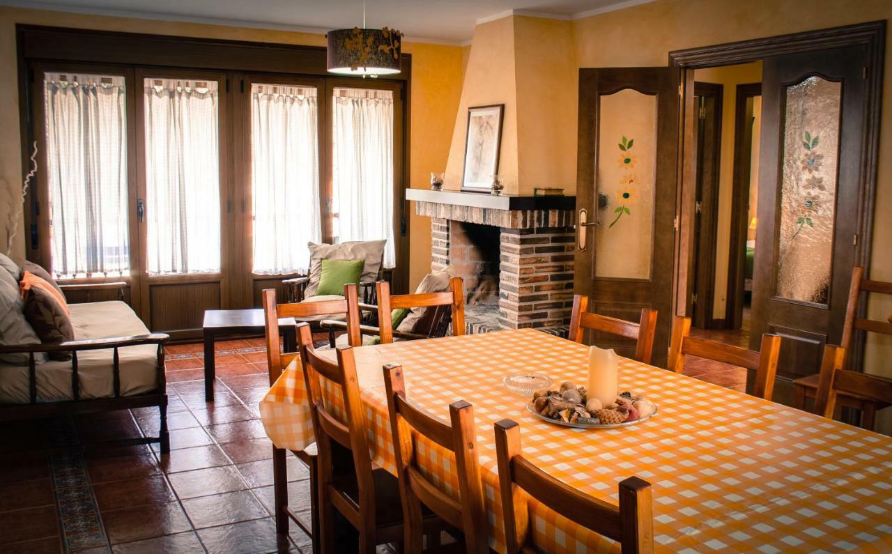 Casa De Aldea Collera Villa Ribadesella Buitenkant foto